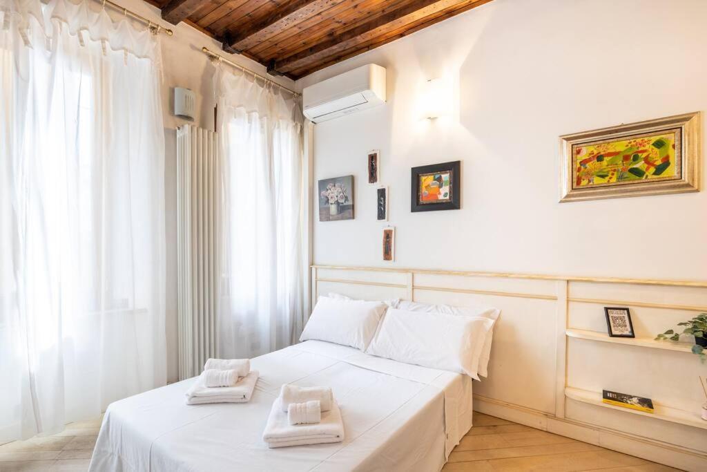 Ferienwohnung Colonne'S Nest - Cozy And Silent With Ac Mailand Exterior foto