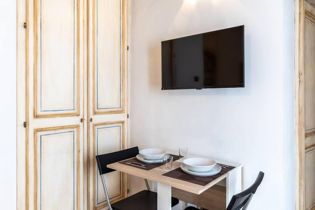 Ferienwohnung Colonne'S Nest - Cozy And Silent With Ac Mailand Exterior foto
